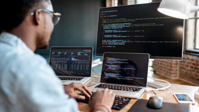 recruter informaticien codeur Comment recruter les meilleurs profils informatiques ?